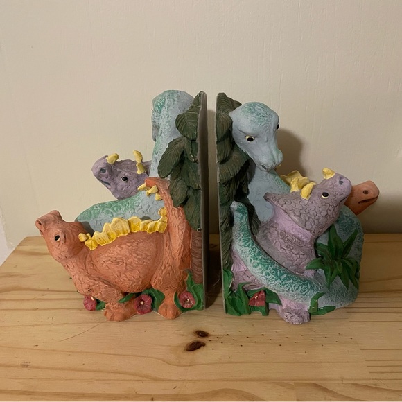 Dinosaur Bookends - Picture 2 of 2